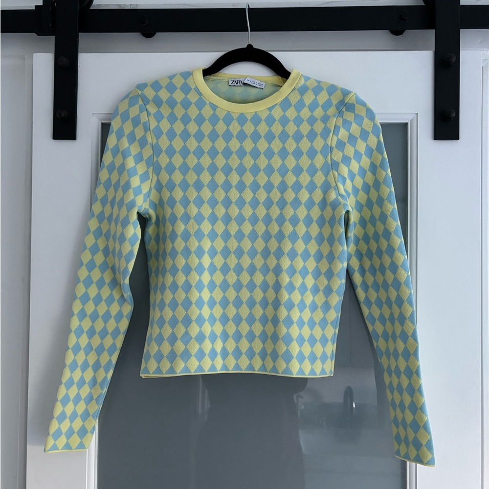 Zara Yellow and Blue Crew Neck Sweater with Diamond Pattern